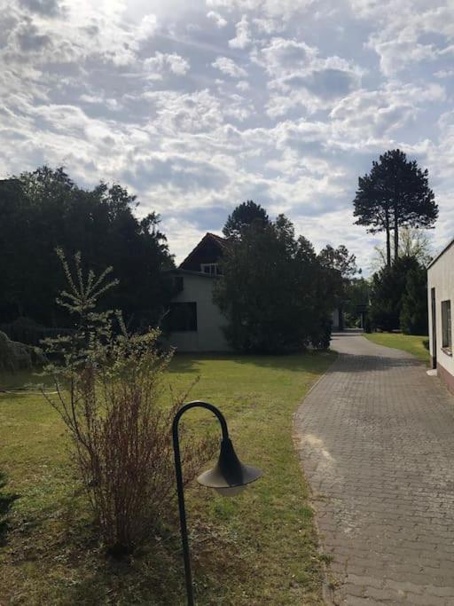 Lakeside Studio - Haus Mit Seezugang Königs Wusterhausen Екстериор снимка